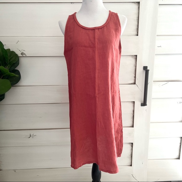 velvet a line mini dress Amora A-line Cold Shoulder Sleeved Velvet Mini Dress main image 0